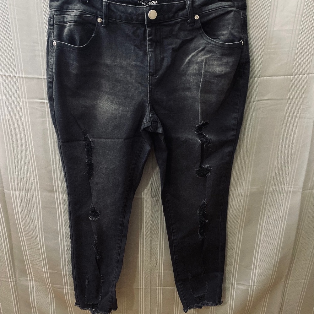 Fashion nova jeans